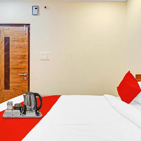 Hotel O Night Eye Hyderabad Exterior photo